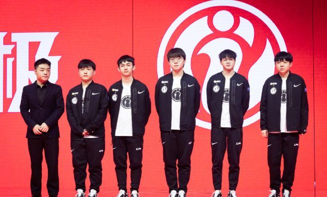 用宽度进攻 用宽度进攻